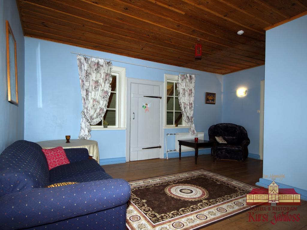 Готель Kursi Hunting Manor Puurmani Номер фото
