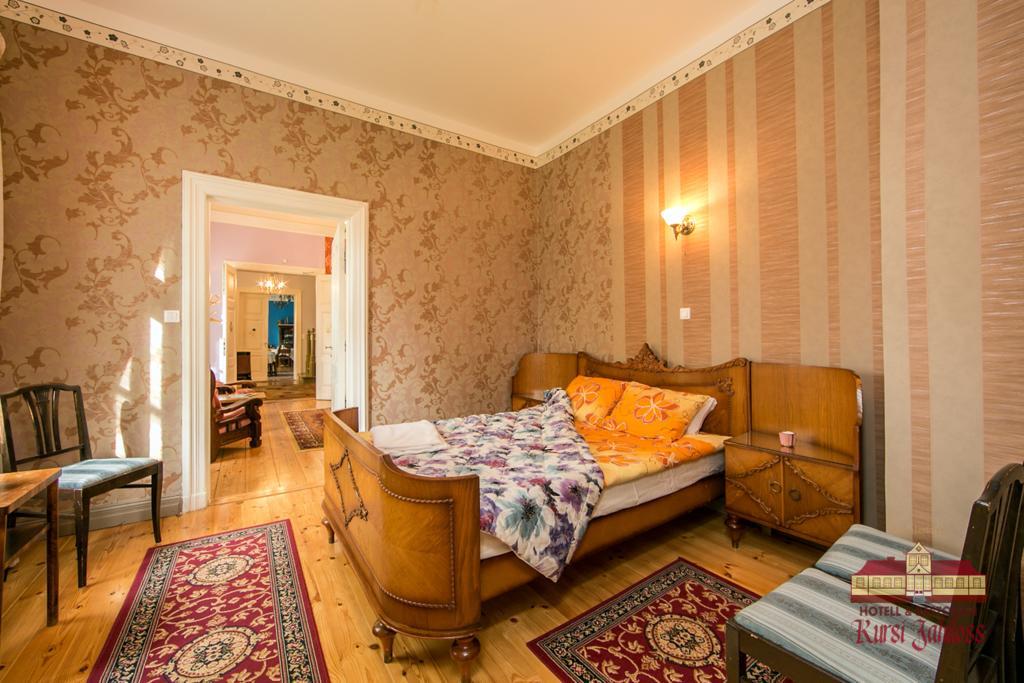 Готель Kursi Hunting Manor Puurmani Номер фото